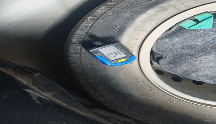 2016 Hyundai Elite i20 SPORTZ 1.2, Petrol, Manual, 63,159 km, tyre