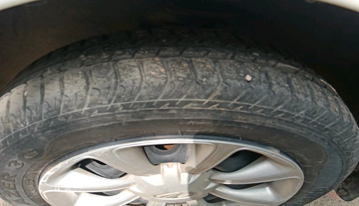 2016 Mahindra E2O T2, Electric, Automatic, 43,314 km, tyre