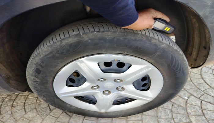 2021 KIA SELTOS HTE 1.5 DIESEL, Diesel, Manual, 77,972 km, tyre