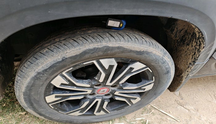 2023 Renault Kiger RXZ TURBO CVT, Petrol, Automatic, 32,851 km, tyre