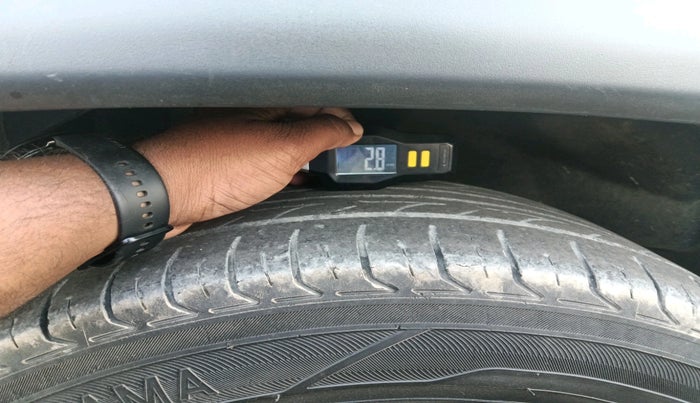 2018 Jeep Compass LIMITED (O) 2.0 DIESEL, Diesel, Manual, 99,452 km, tyre