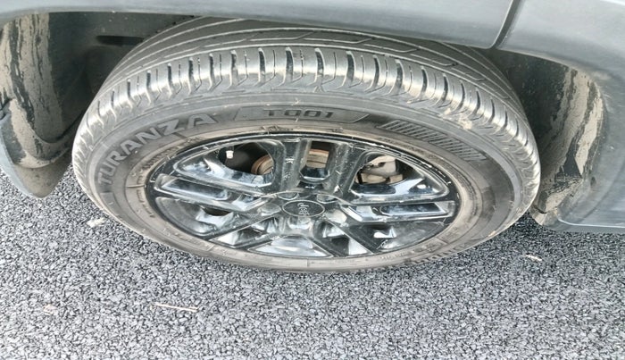 2018 Jeep Compass LIMITED (O) 2.0 DIESEL, Diesel, Manual, 99,452 km, tyre