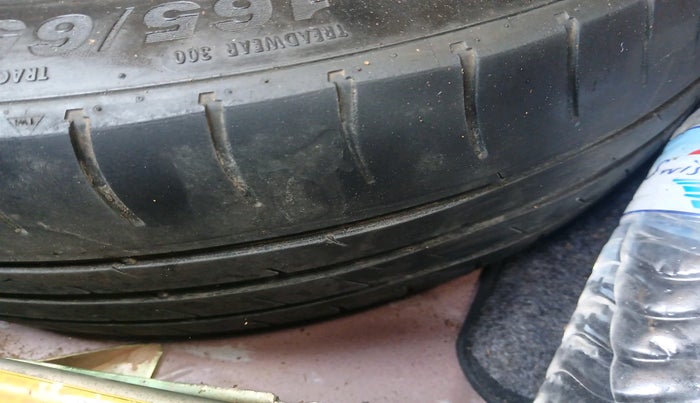 2014 Hyundai Grand i10 SPORTZ 1.2 KAPPA VTVT, Petrol, Manual, 1,17,837 km, tyre