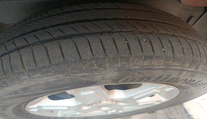 2012 Mahindra Quanto C8, Diesel, Manual, 1,07,061 km, tyre