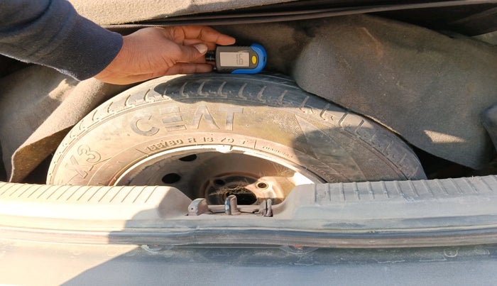 2012 Hyundai i10 MAGNA 1.2, Petrol, Manual, 78,136 km, tyre