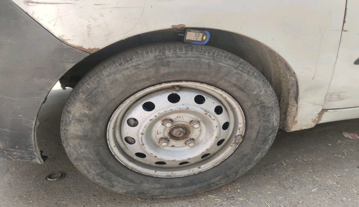 2013 Hyundai i10 ERA 1.1, Petrol, Manual, 34,382 km, tyre