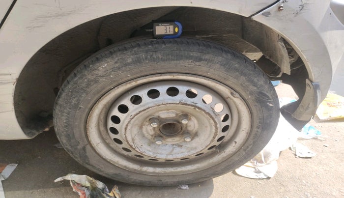 2013 Hyundai i10 ERA 1.1, Petrol, Manual, 34,382 km, tyre