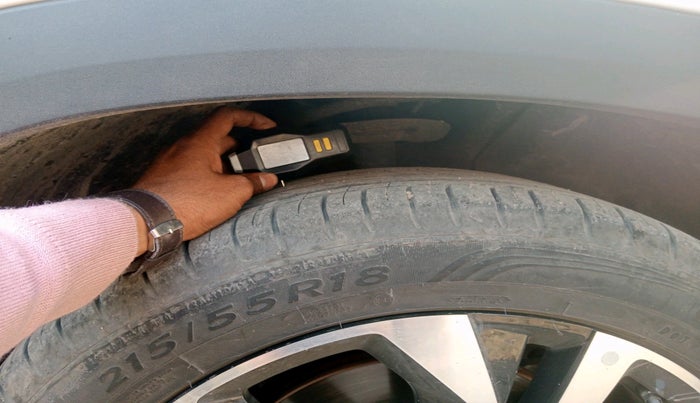 2023 MG HECTOR SHARP PRO 1.5 PETROL TURBO CVT PETROL, Petrol, Automatic, 30,420 km, tyre