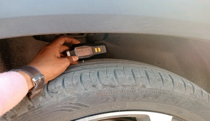 2023 MG HECTOR SHARP PRO 1.5 PETROL TURBO CVT PETROL, Petrol, Automatic, 30,420 km, tyre