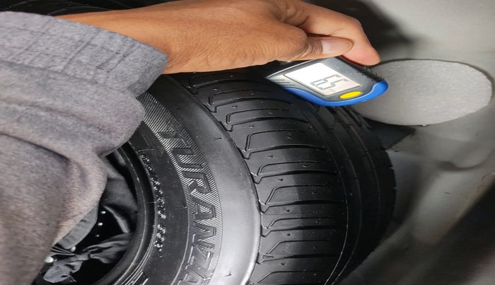 2023 Tata NEXON CREATIVE + AMT DUAL TONE1.5 DIESEL, Diesel, Automatic, 63,657 km, tyre