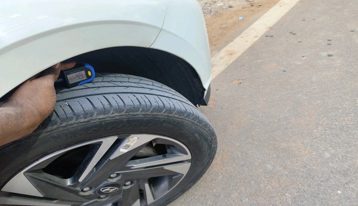 2022 Hyundai NEW I20 ASTA (O) 1.2 AT, Petrol, Automatic, 71,029 km, tyre