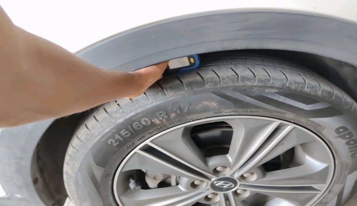 2016 Hyundai Creta SX PLUS AT 1.6 PETROL, Petrol, Automatic, 61,250 km, tyre