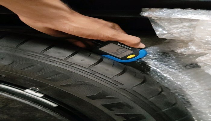 2016 Hyundai Creta SX PLUS AT 1.6 PETROL, Petrol, Automatic, 61,250 km, tyre