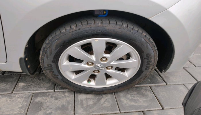 2014 Hyundai Xcent S (O) 1.2, Petrol, Manual, 61,152 km, tyre