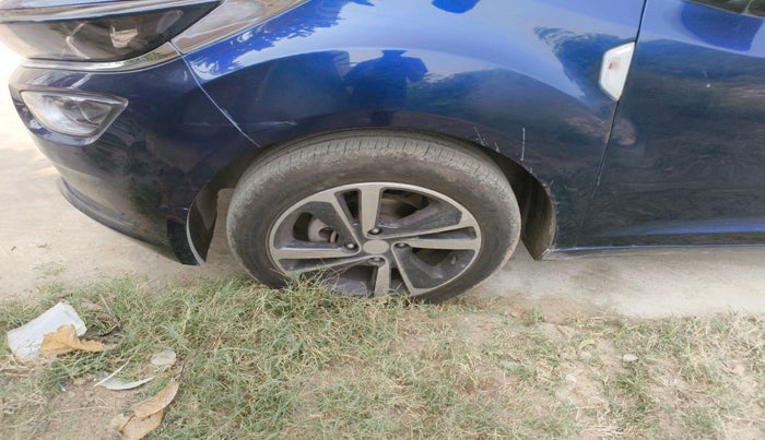 2024 Tata ALTROZ XZ DIESEL, Diesel, Manual, 40,020 km, tyre