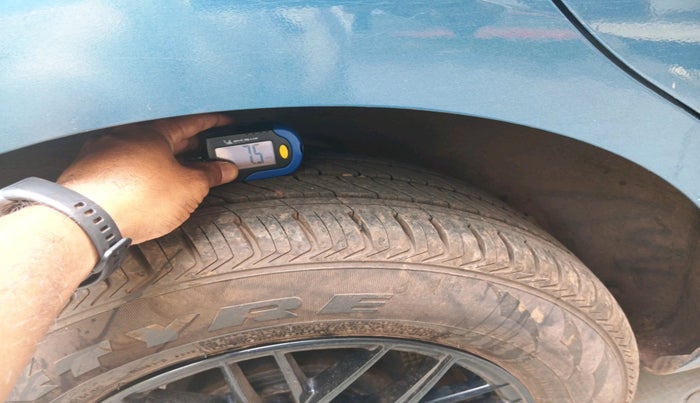 2017 Nissan Micra Active XV, Petrol, Manual, 24,398 km, tyre