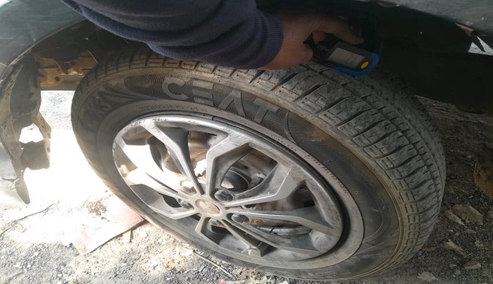 2014 Mahindra Xylo D2, Diesel, Manual, 49,027 km, tyre