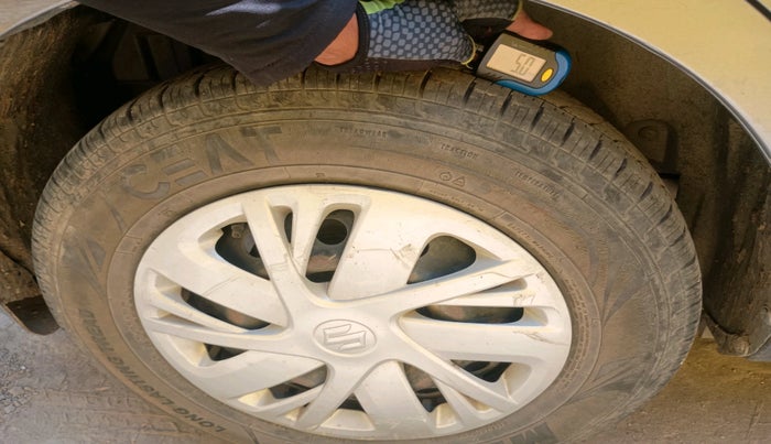 2014 Maruti Swift VXI, Petrol, Manual, 1,31,296 km, tyre