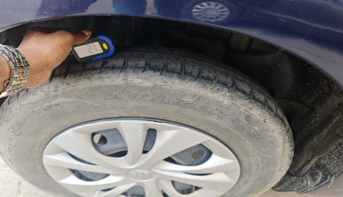 2020 Maruti Swift VXI, Petrol, Manual, 58,895 km, tyre