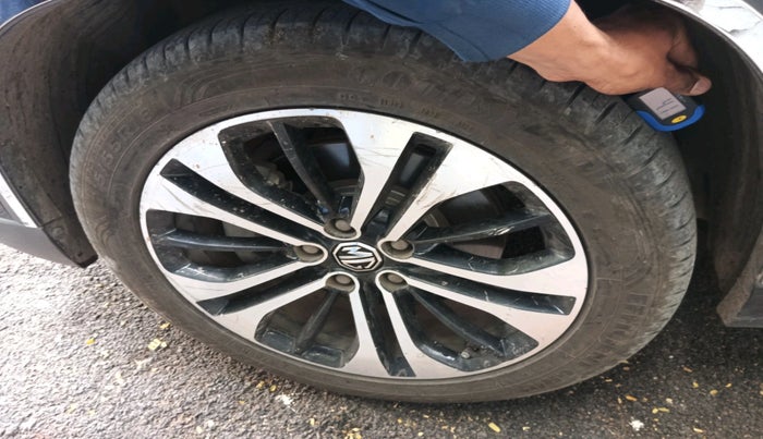 2021 MG HECTOR SHARP 2.0 DIESEL, Diesel, Manual, 85,293 km, tyre