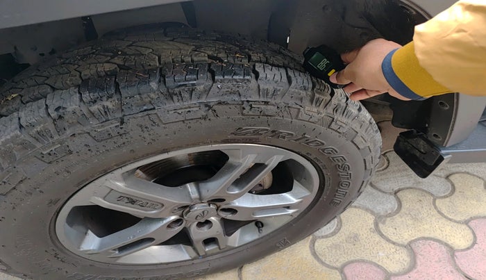 2021 Mahindra Thar LX HT PETROL 4WD MT, Petrol, Manual, 40,576 km, tyre