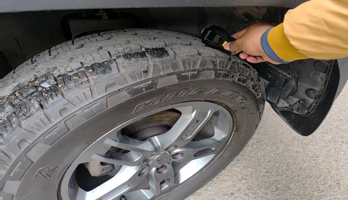 2021 Mahindra Thar LX HT PETROL 4WD MT, Petrol, Manual, 40,576 km, tyre