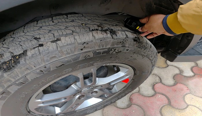 2021 Mahindra Thar LX HT PETROL 4WD MT, Petrol, Manual, 40,576 km, tyre