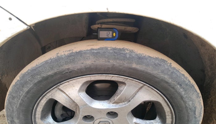 2015 Renault Lodgy 85 PS RXZ, Diesel, Manual, 1,44,642 km, tyre