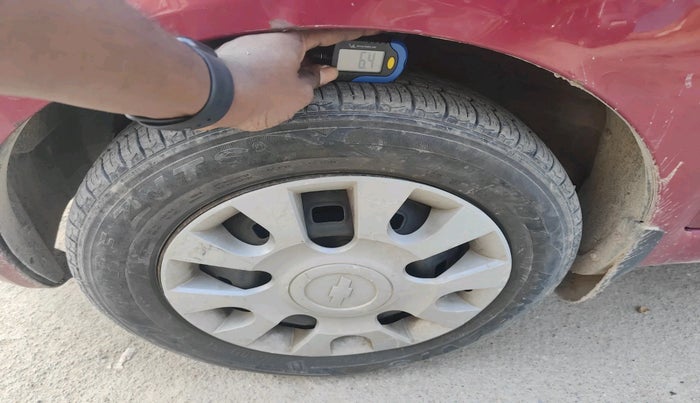 2011 Chevrolet Spark LT 1.0, Petrol, Manual, 81,449 km, tyre