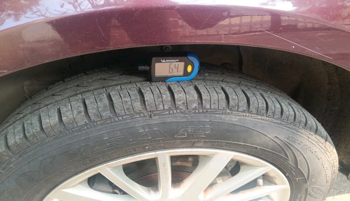 2011 Fiat Linea DYNAMIC 1.3, Diesel, Manual, 88,532 km, tyre