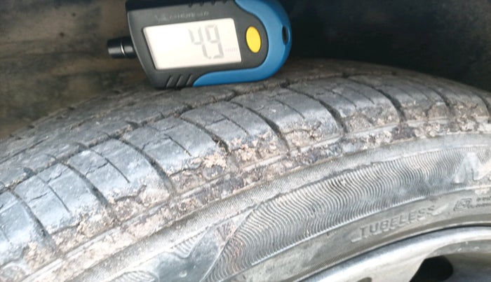 2012 Maruti Alto K10 VXI, Petrol, Manual, 83,566 km, tyre