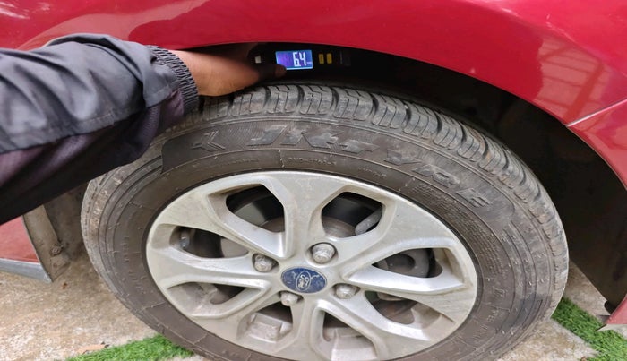 2016 Ford New Figo TITANIUM 1.2 PETROL MT, Petrol, Manual, 38,272 km, tyre