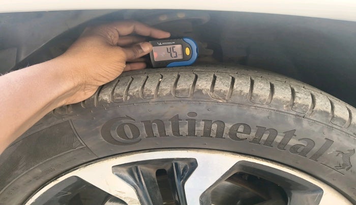 2021 Jeep Compass MODEL S (O) DIESEL 4X4 AT, Diesel, Automatic, 1,31,949 km, tyre