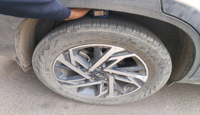 2024 Hyundai Creta SX (O) 1.5 PETROL, Petrol, Manual, 20,380 km, tyre