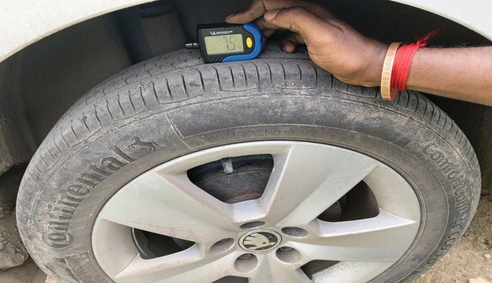 2017 Skoda Rapid STYLE 1.5 TDI AT, Diesel, Automatic, 2,60,090 km, tyre