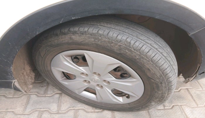 2018 Hyundai Creta E PLUS 1.4 DIESEL, Diesel, Manual, 61,317 km, tyre