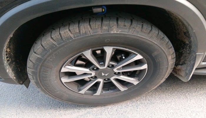 2025 Mahindra SCORPIO-N Z8 DIESEL AT 2WD 7 STR, Diesel, Automatic, 43,521 km, tyre