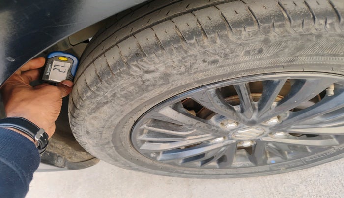 2021 Maruti XL6 ZETA MT, Petrol, Manual, 63,171 km, tyre