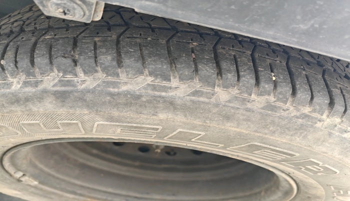 2018 Mahindra XUV500 W7, Diesel, Manual, 99,568 km, tyre