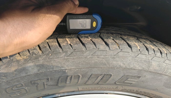 2018 Mahindra XUV500 W7, Diesel, Manual, 99,568 km, tyre