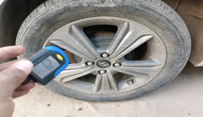 2018 Hyundai Verna 1.4 E PETROL, Petrol, Manual, 1,18,561 km, tyre