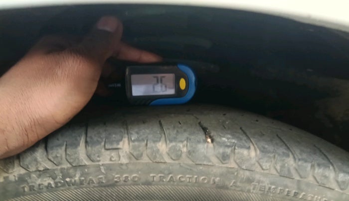 2020 Maruti Ertiga ZXI+ SHVS, Petrol, Manual, 38,210 km, tyre