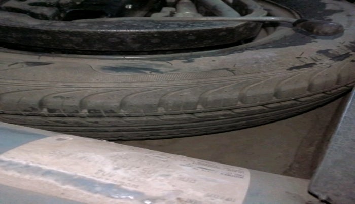 2013 Volkswagen Polo HIGHLINE DIESEL, Diesel, Manual, 79,207 km, tyre