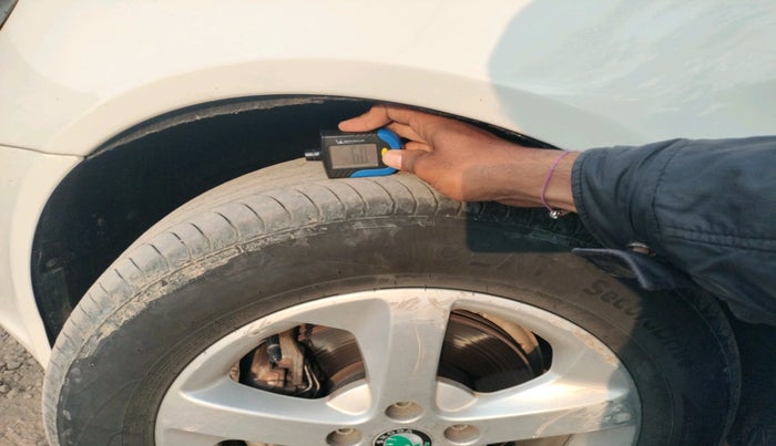 2011 Skoda Laura ELEGANCE 2.0 TDI CR AT, Diesel, Automatic, 93,291 km, tyre