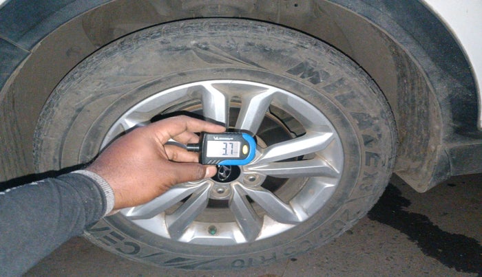 2017 Hyundai Creta SX 1.6 DIESEL, Diesel, Manual, 86,680 km, tyre