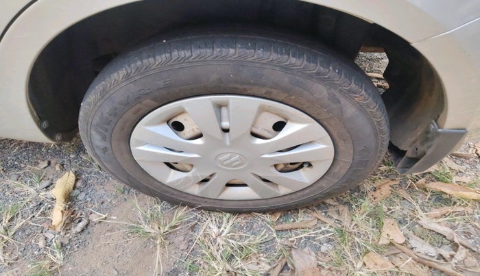 2012 Maruti Swift Dzire LDI, Diesel, Manual, 97,030 km, tyre