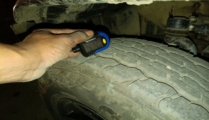 2018 Mahindra Bolero POWER PLUS ZLX, Diesel, Manual, 1,10,251 km, tyre