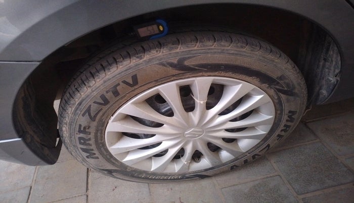 2015 Maruti Ciaz VXI+, Petrol, Manual, 1,07,978 km, tyre