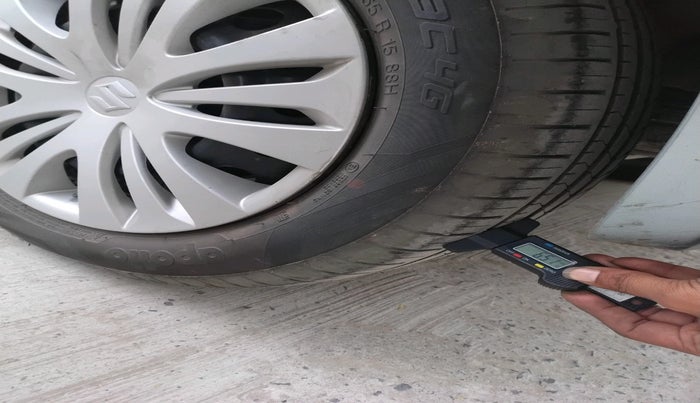 2014 Maruti Ertiga VXI, Petrol, Manual, 35,507 km, tyre