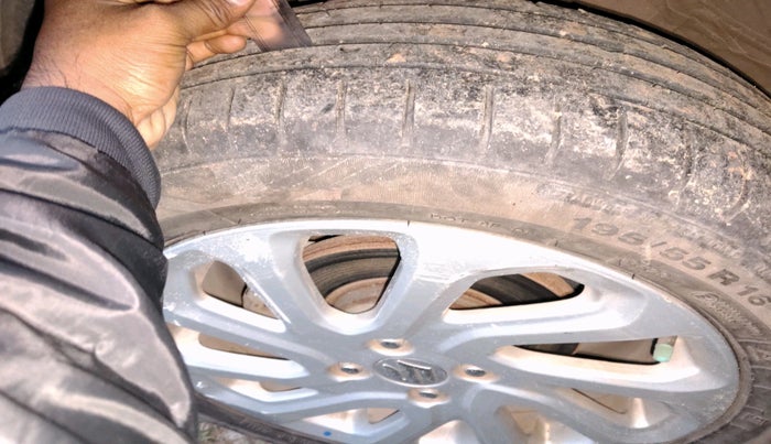 2023 Maruti Baleno  ZETA CNG 1.2L, Petrol, Manual, 37,612 km, tyre